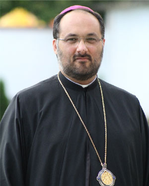 Episcop Mihai Frățilă